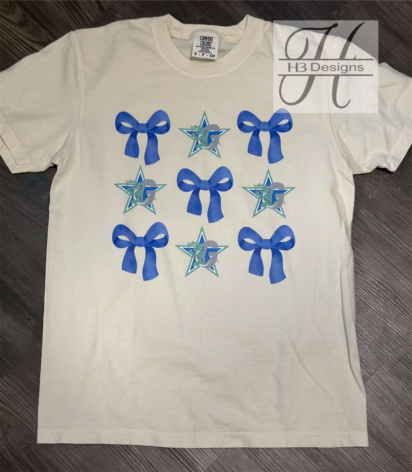 Gator Bow Tee