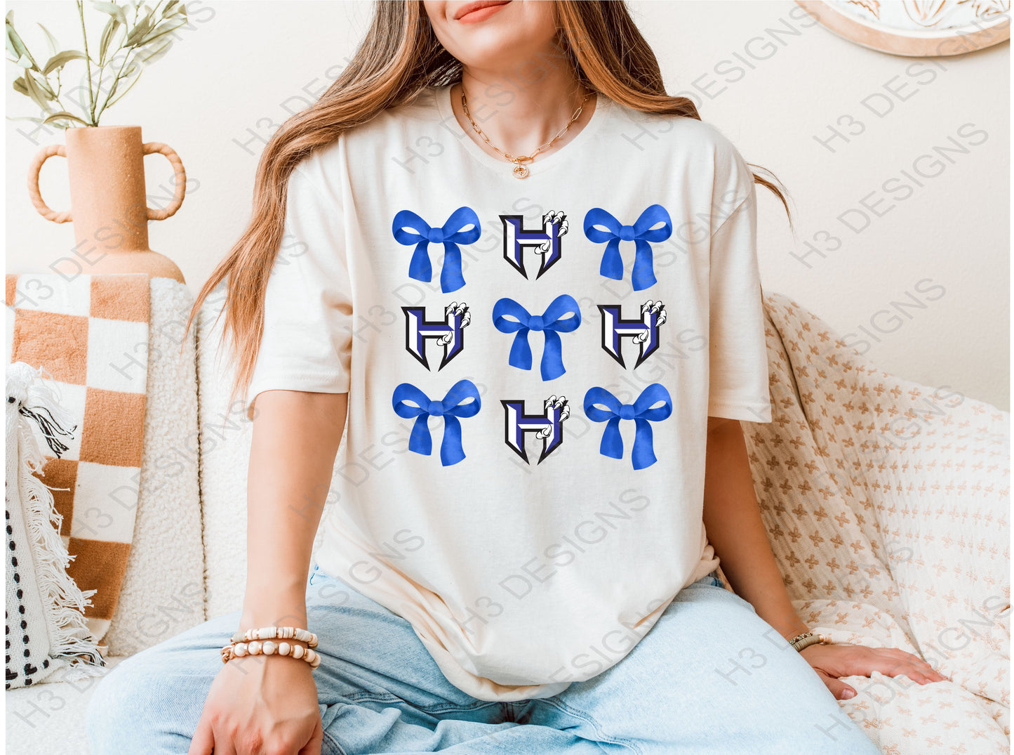 Hawks Bows Apparel